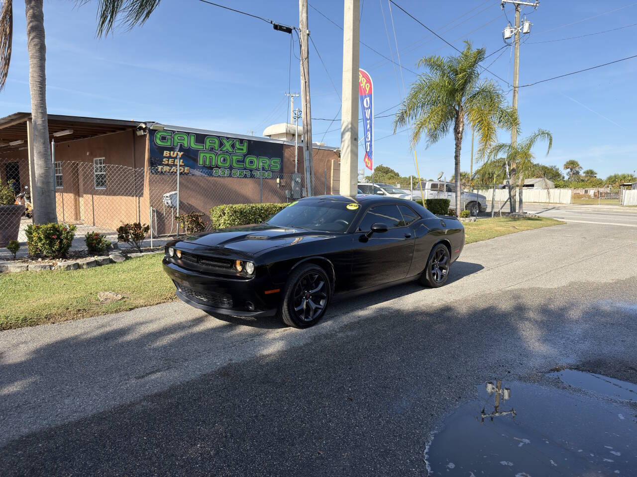 Black 2018 Dodge Challenger SXT SXT 2dr Coupe 2