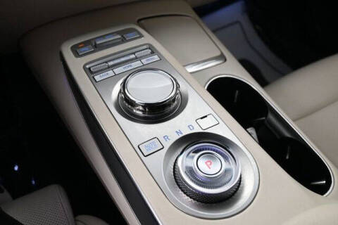 2024 Genesis Electrified GV70