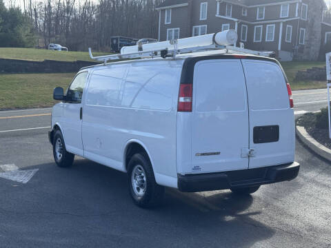 2017 Chevrolet Express 2500