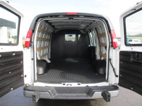 2024 Chevrolet Express 2500