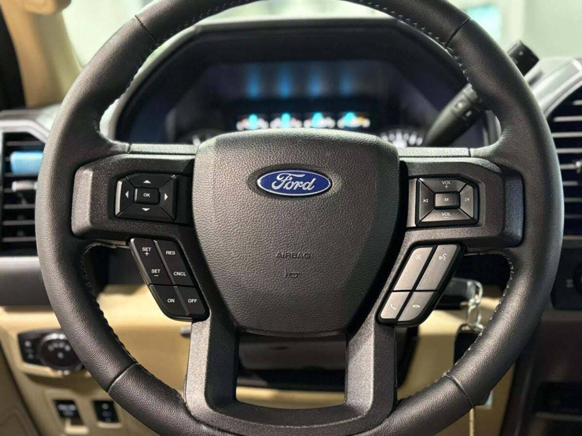 2018 Ford F-150 for sale at IMD MOTORS, INC in Dallas, TX