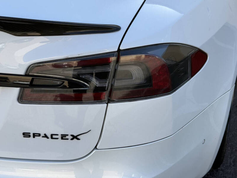 2022 Tesla Model S