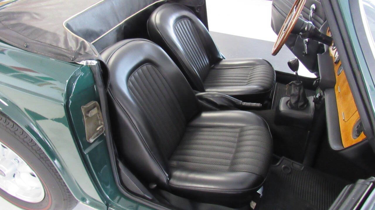 1968 Triumph TR250 29