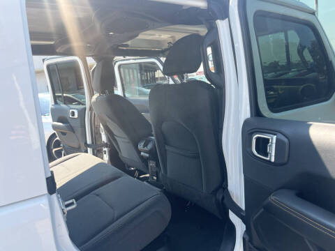 2024 Jeep Wrangler Sahara 4xe