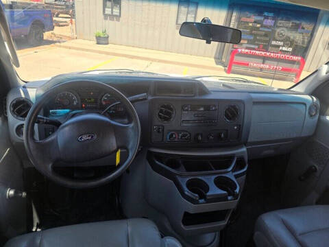 2014 Ford E-Series E-150