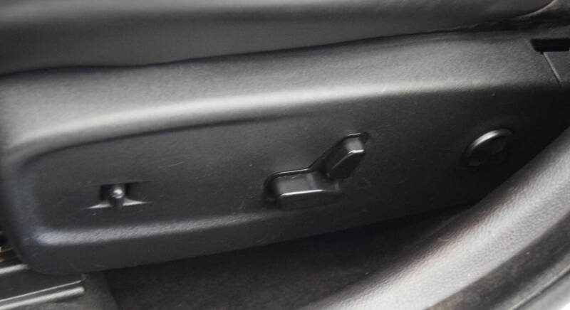 2013 Chrysler 300 SRT8