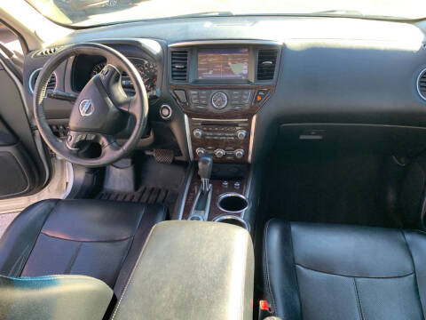 2015 Nissan Pathfinder Platinum