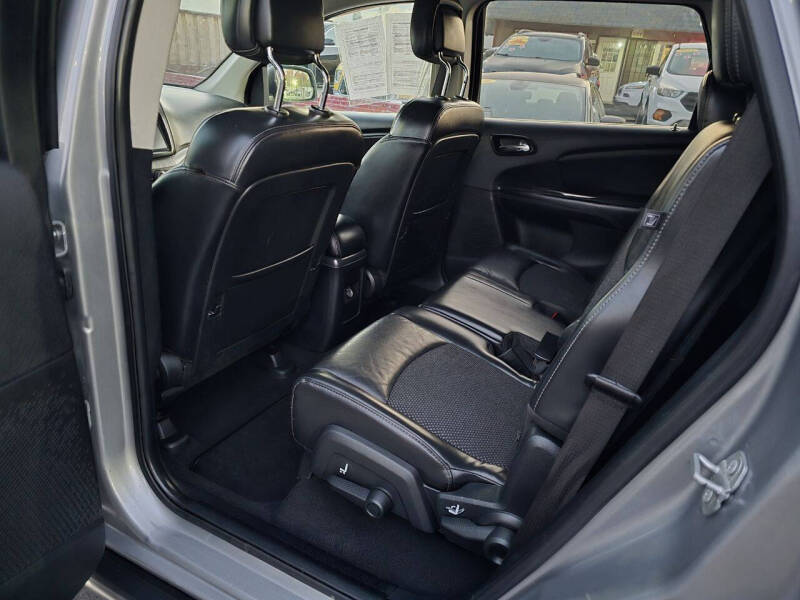 2018 Dodge Journey Crossroad