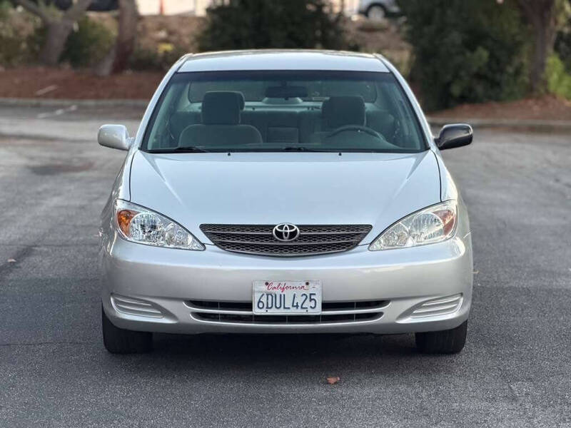 2004 Toyota Camry LE