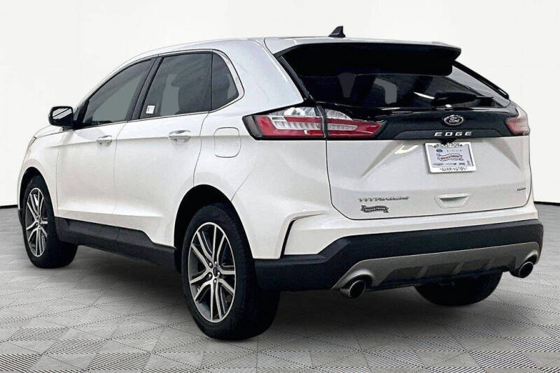 2022 Ford Edge Titanium