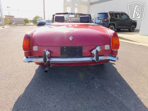 1974 MG B