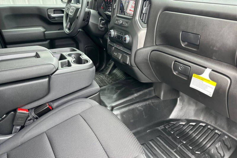 2024 GMC Sierra 3500HD