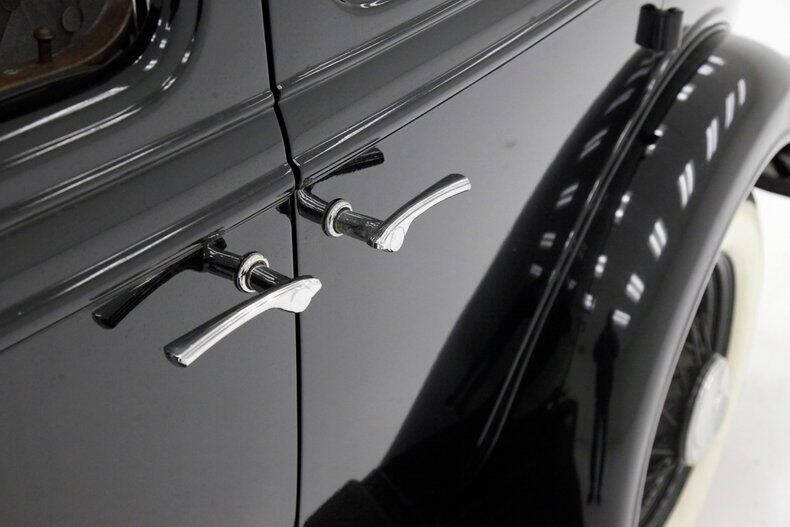 1933 Chevrolet Master Deluxe