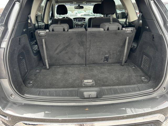 2019 Nissan Pathfinder SV