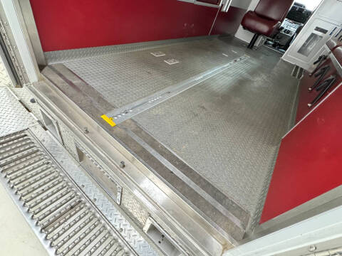 2010 Ford E-Series E-450 SD