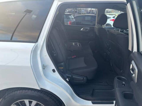 2017 Nissan Pathfinder