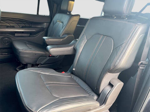 2024 Ford Expedition MAX Platinum