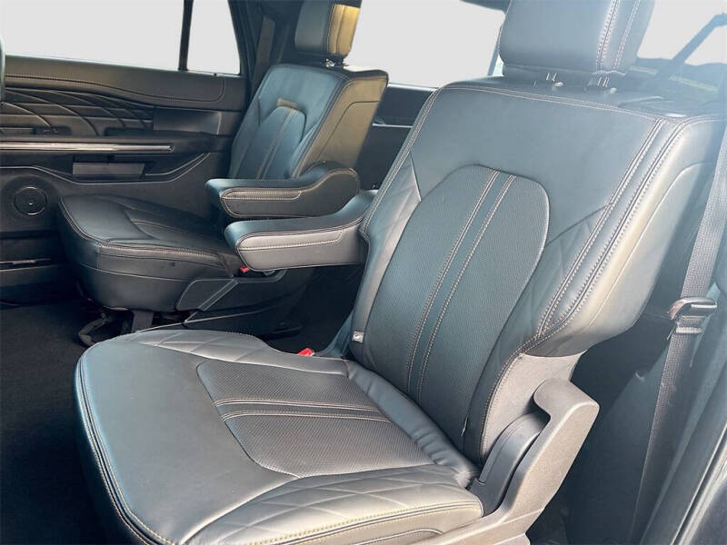 2024 Ford Expedition MAX Platinum