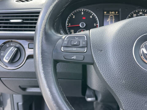 2015 Volkswagen Passat 2.0L TDI SEL Premium