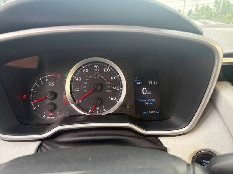 2019 Toyota Corolla Hatchback SE