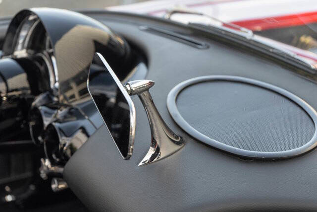 1962 Chevrolet Corvette 54