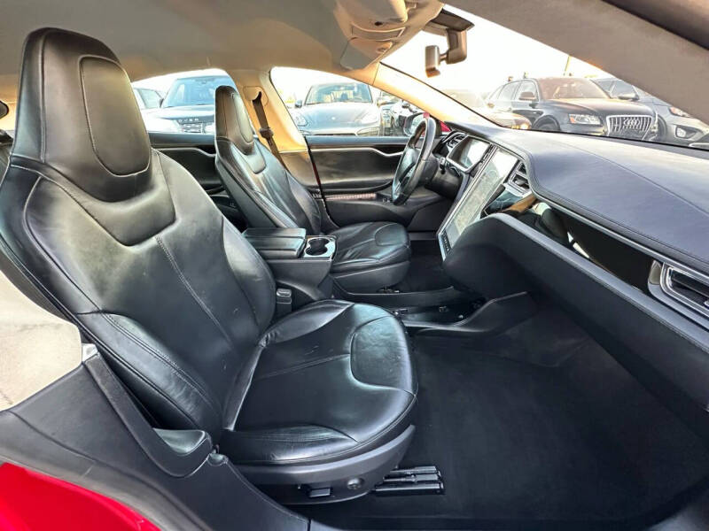 2013 Tesla Model S