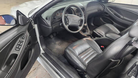 2000 Ford Mustang GT