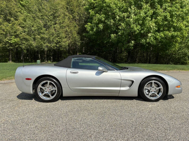 2004 Chevrolet Corvette