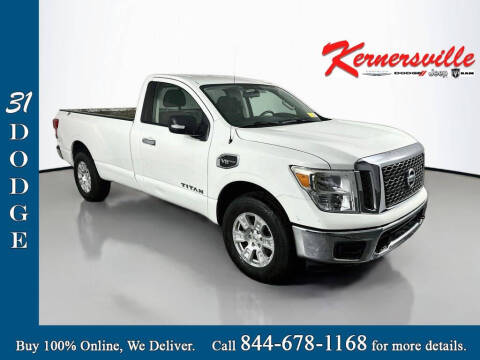 2017 Nissan Titan SV