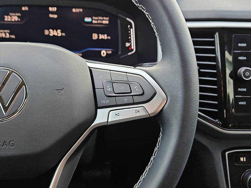 2023 Volkswagen Atlas V6 SE