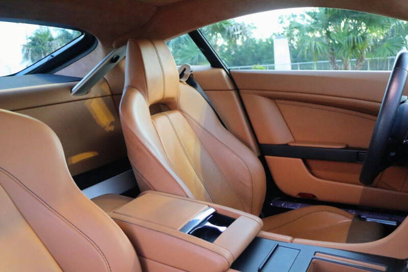 2009 Aston Martin V8 Vantage