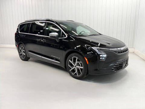 2027 Chrysler Pacifica Pinnacle