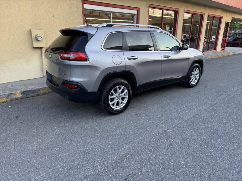2017 Jeep Cherokee Latitude