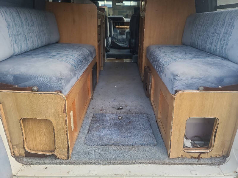 1996 Dodge Ram Van 3500