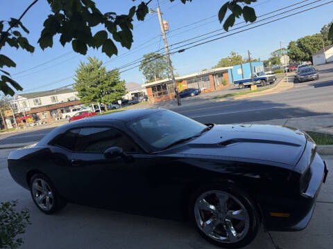 2013 Dodge Challenger SXT