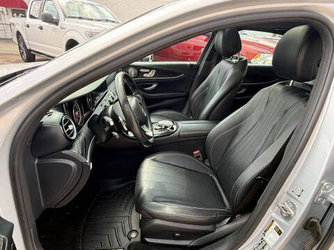 2017 Mercedes-Benz E-Class E 300 4MATIC