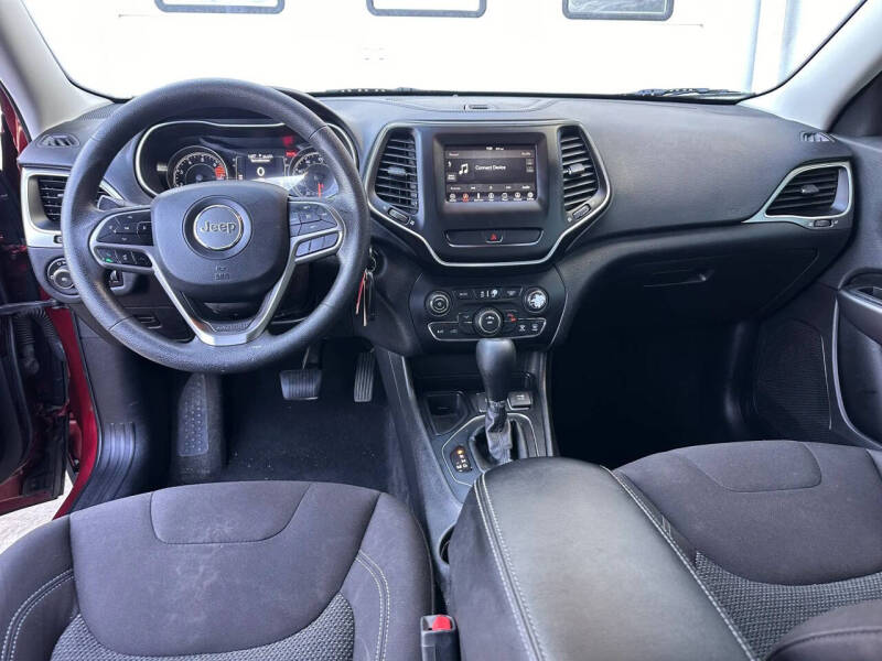 2019 Jeep Cherokee Latitude