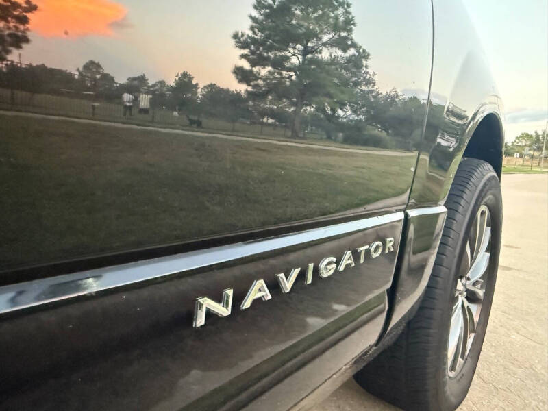 2017 Lincoln Navigator Select