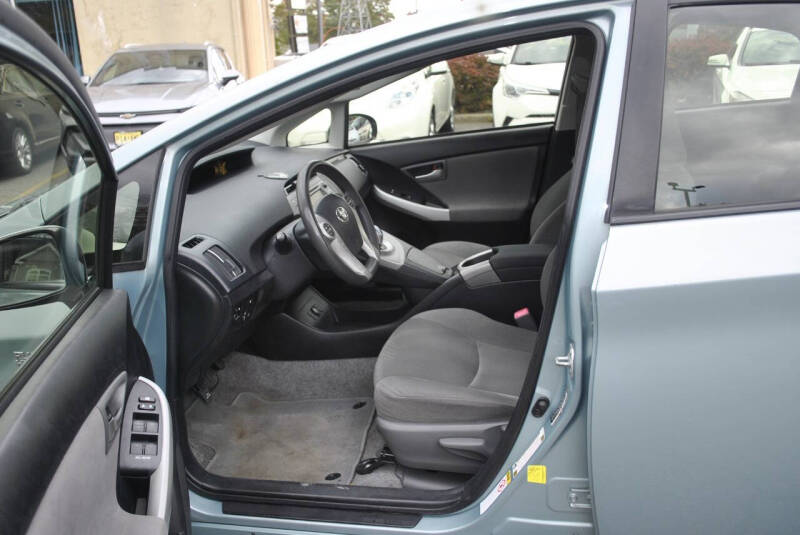 2012 Toyota Prius Plug-in Hybrid