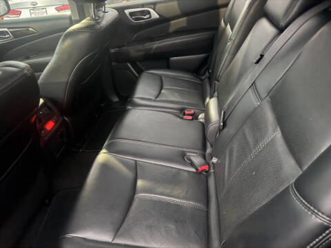 2015 Nissan Pathfinder