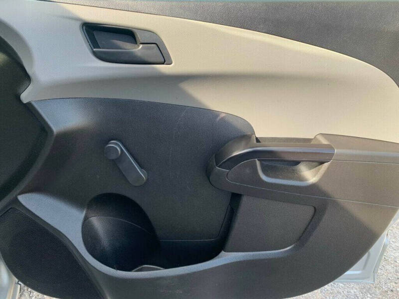 2019 Chevrolet Sonic LS Auto