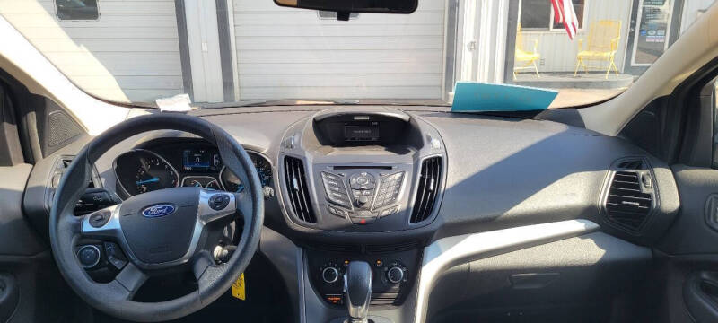 2016 Ford Escape SE