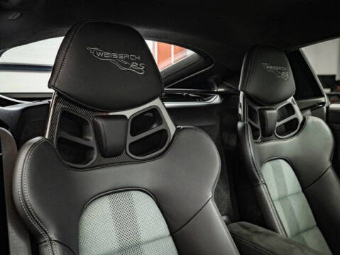 2024 Porsche 718 Cayman GT4 RS