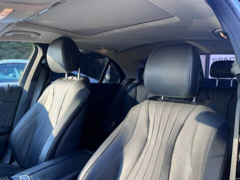 2018 Mercedes-Benz E-Class E 300