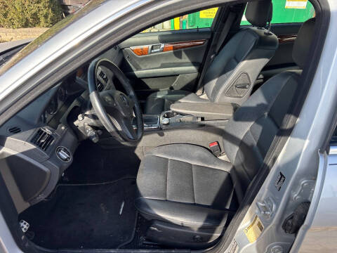 2010 Mercedes-Benz C-Class C 300 Luxury 4MATIC