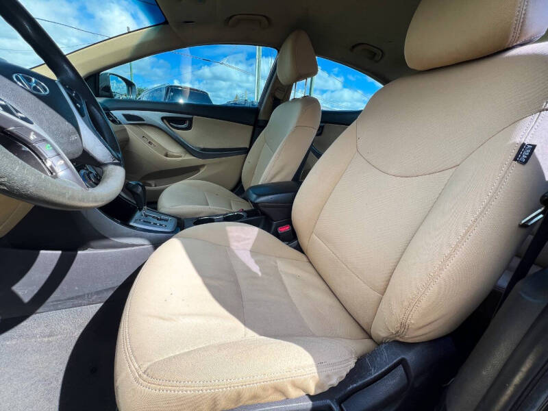 2011 Hyundai Elantra GLS