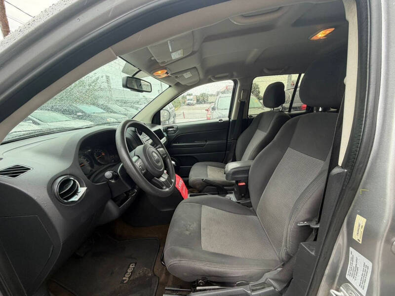 2016 Jeep Compass Sport
