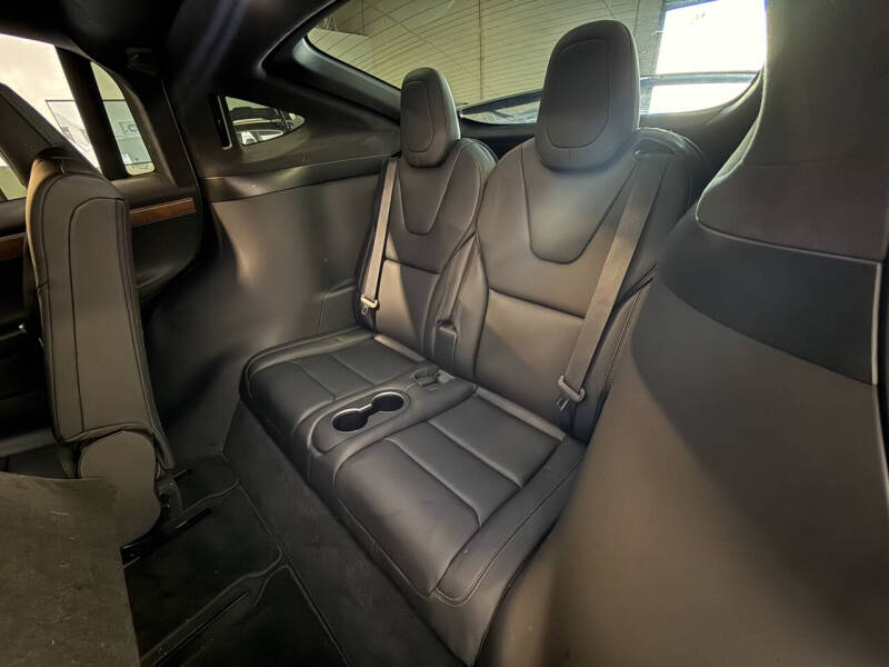 2020 Tesla Model X Long Range Plus