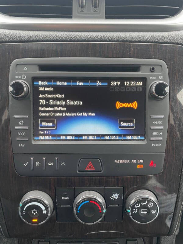 2016 Chevrolet Traverse LT