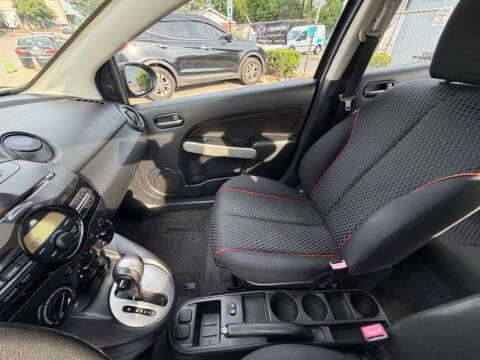 2011 Mazda MAZDA2 Touring